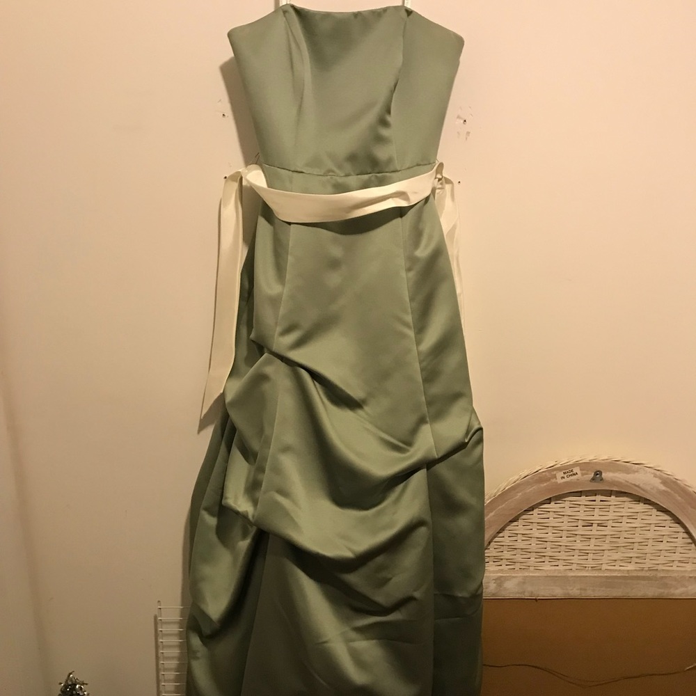 floor length strapless dress